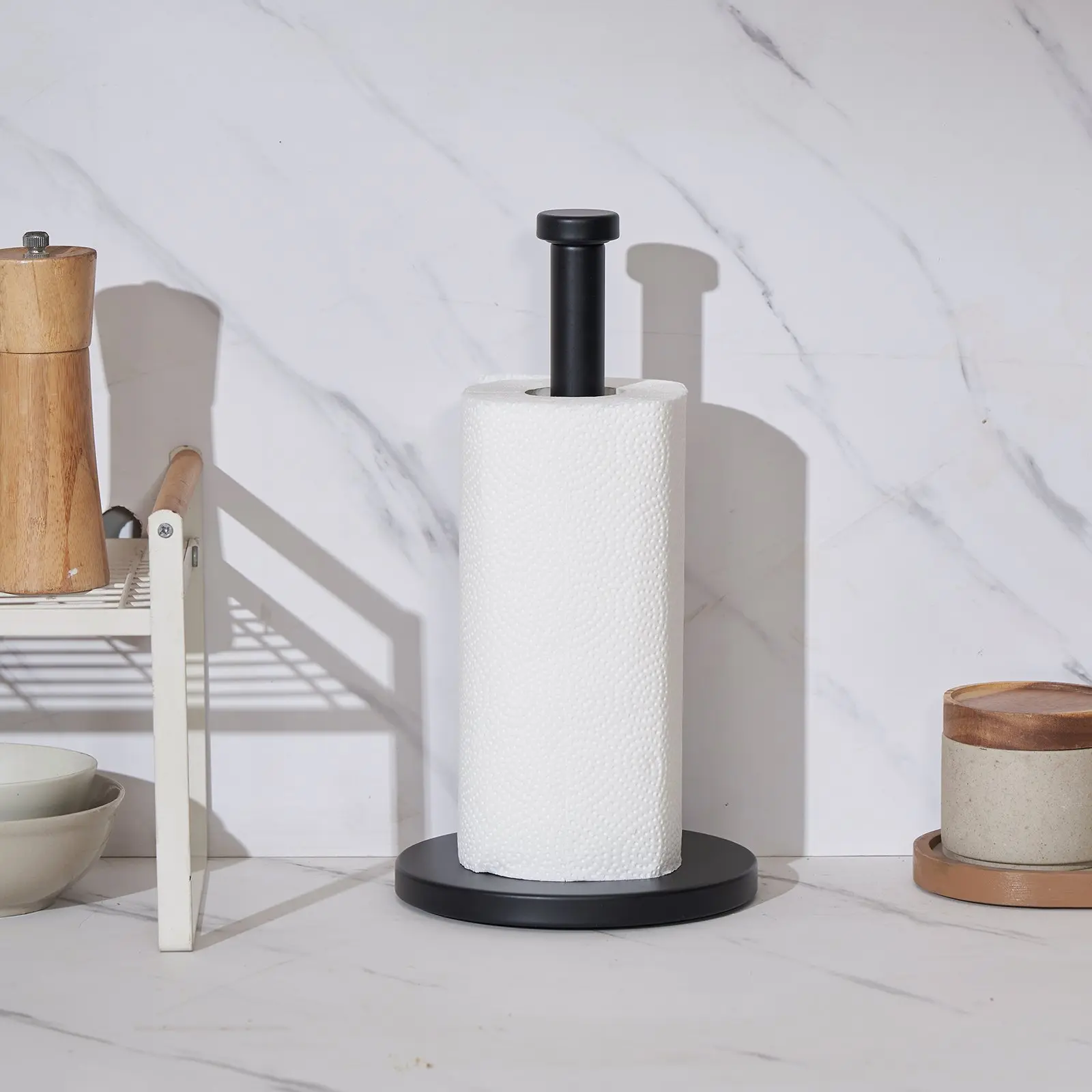 Matte Black Free-Standing Paper Towel Holder, Rustproof Metal Kitchen Decor with Anti-Tip Heavy-Duty Non-Slip Base for Kitchen Paper Holding