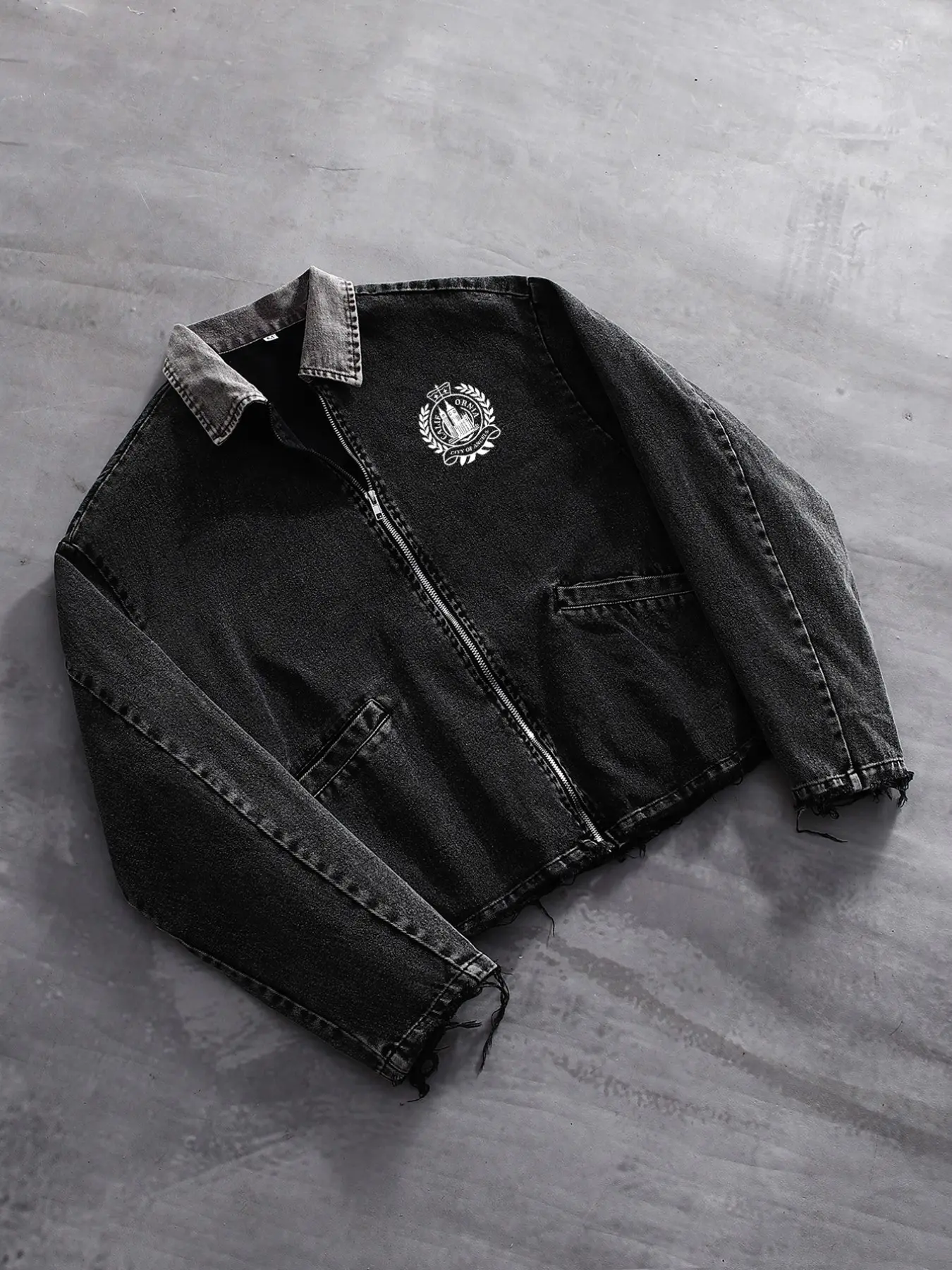 Men's long-sleeved jacket: Retro black washed denim work jacket, distressed denim jacket, men's streetwear.
