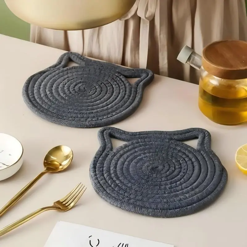2-Pack Aesthetic Cat Ear-Shaped Pot Holder Placemat Set, Heat-Resistant, Non-Slip, Foldable, Reusable for Home Kitchen Counter, Daily Use (Compatible with Sports & Outdoor Accessories)