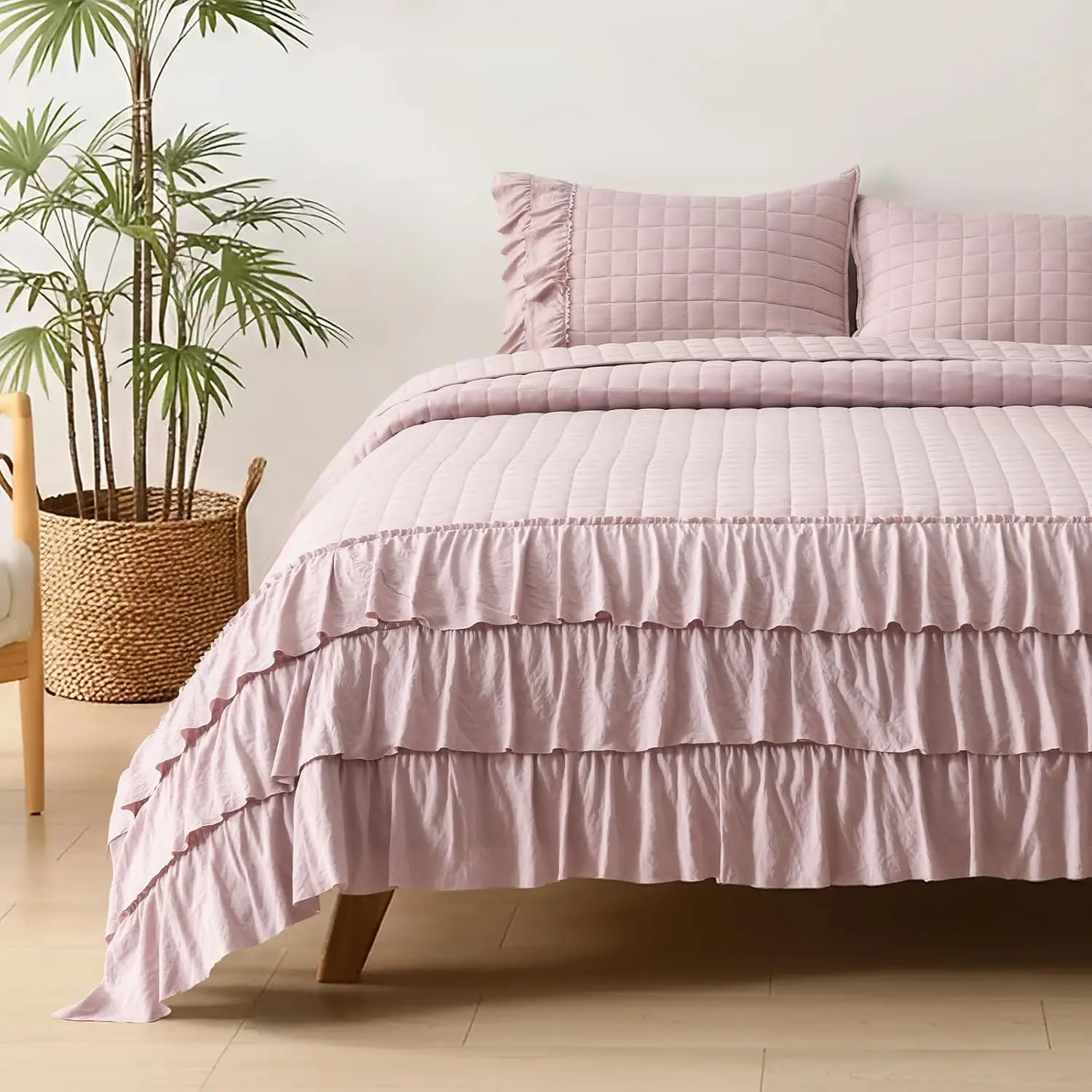 Dusty Pink Ruffled Set Twin Size, Classic Geometric Square Stitched Pattern, Pre-Washed Farmhouse Microfiber Lightweight Bedding Set Bedspread Coverlet for All Season