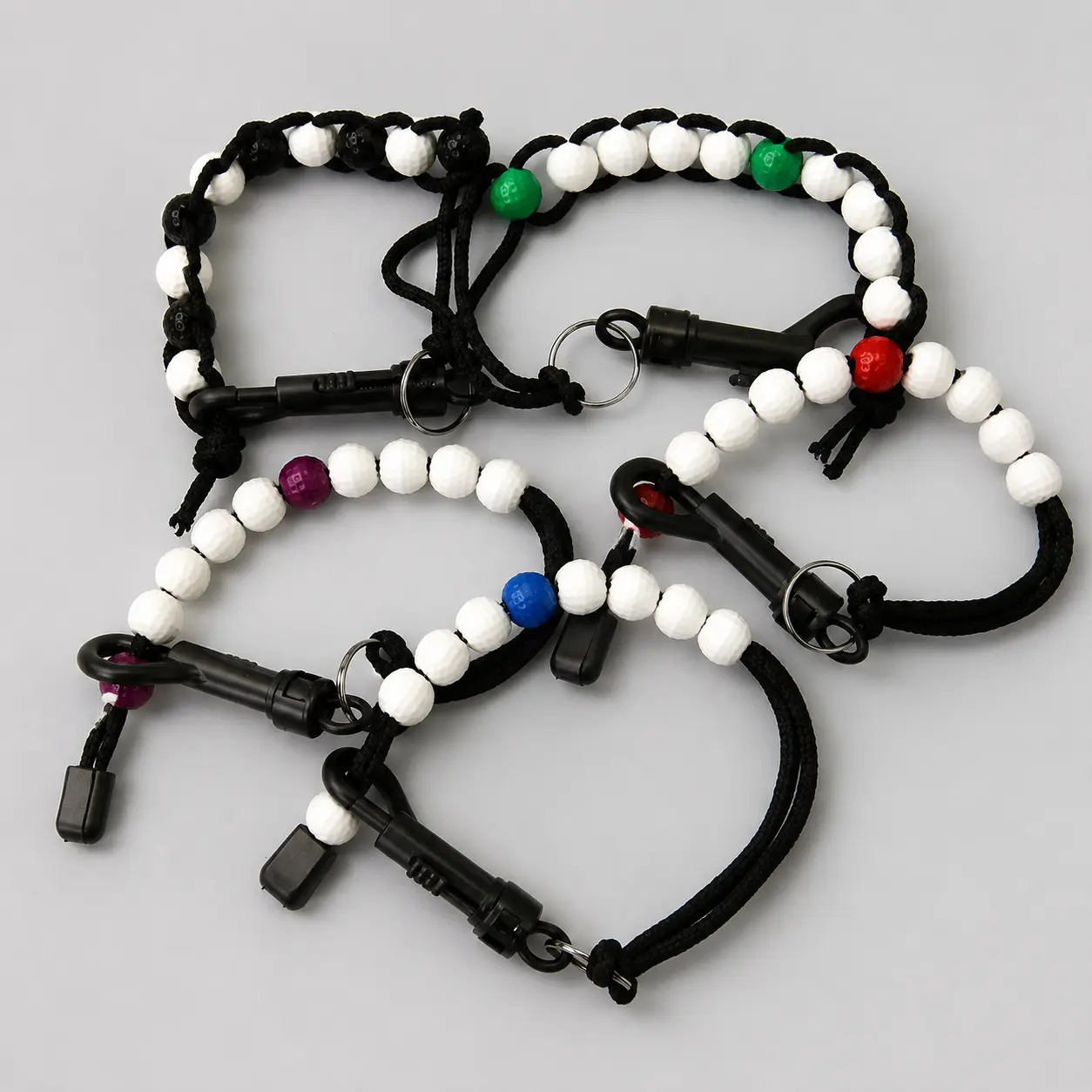 Ergonomic Beaded Golf Scorecard Tracker with Adjustable Wrist Strap for Easy On-Course Scoring, Durable Polymer Beads and Tangle-Free Design, Ideal for Beginners and Seasoned Players Alike