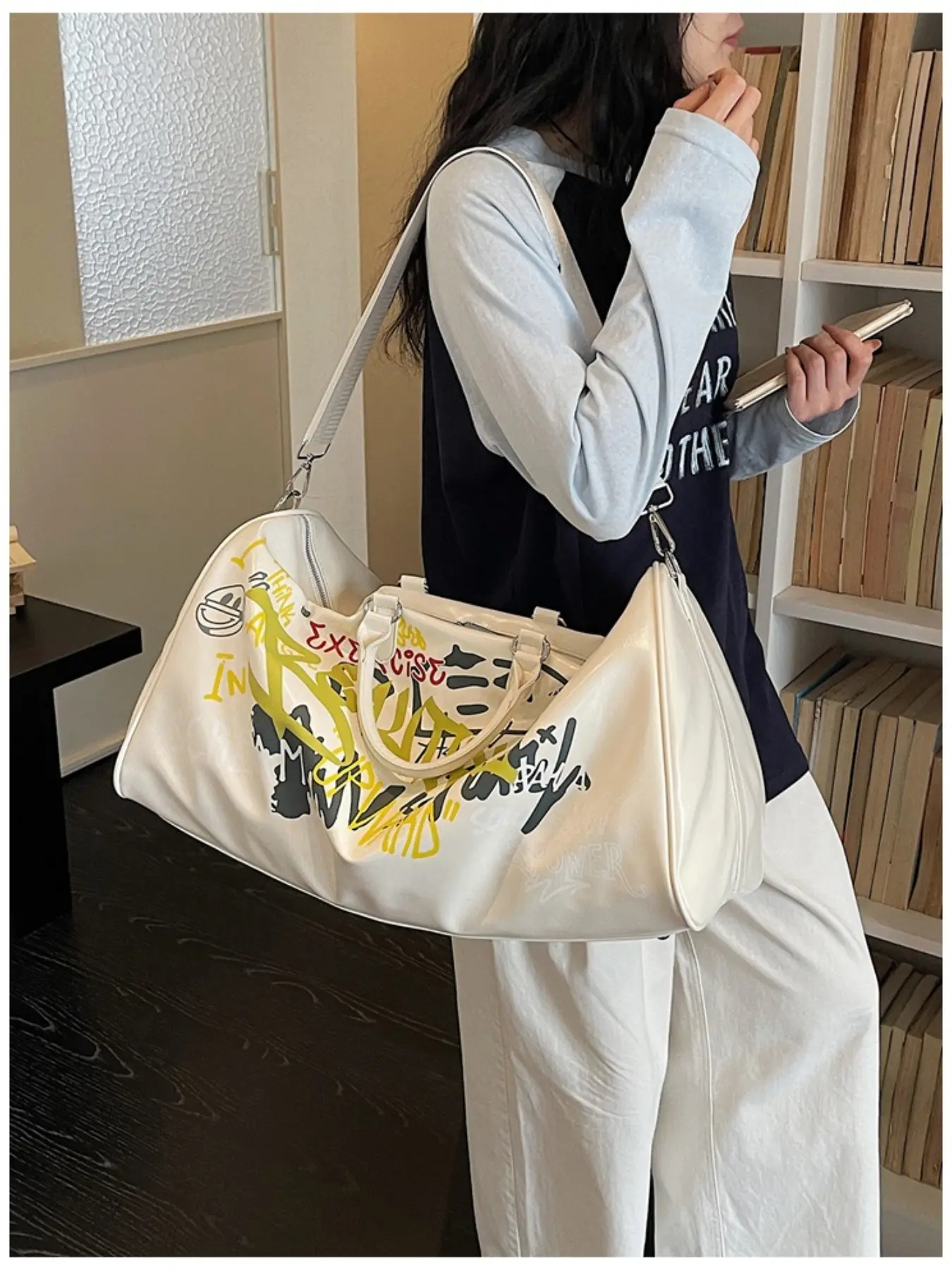 2026 Graffiti Style Travel Duffel Bag, Large Capacity Lightweight Business Luggage, Dry Wet Separation Swimming Storage Bag