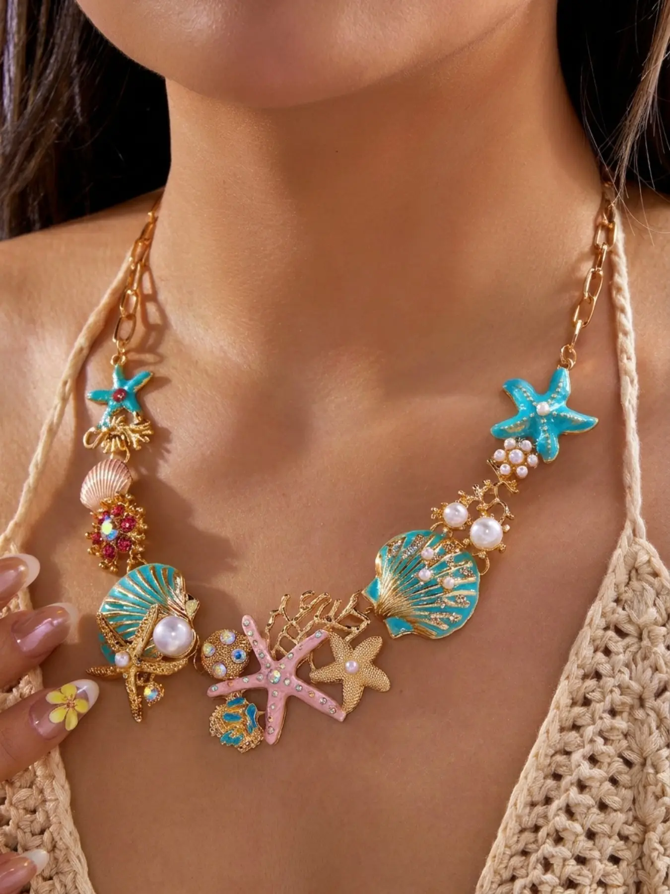 Hawaiian Tropical Island Vacation Style Vintage Enamel Bold Colorful Starfish Shell Coral Pearl Alloy Necklace, Retro Jewelry for Summer