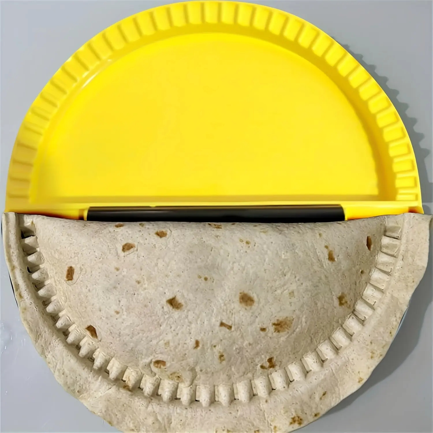 Easy-to-Use Tortilla Sealer & Sandwich Maker Cooking Tool - Perfect for Burritos, Calzones, Enchiladas | Durable Plastic Kitchen Tool