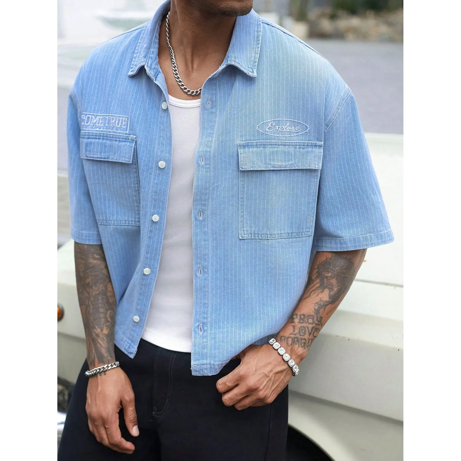 Men Light Blue Pinstripe Denim Cropped Short Sleeve Shirt, Button‑Down Oversized Boxy Top With Multi‑Pocket & Letter Embroidery On Front And Back, Y2K Vintage Streetwear Shacket, Loose Fit Casual Shirt For Hip‑Hop, Urban Daily Wear & Street Photoshoots