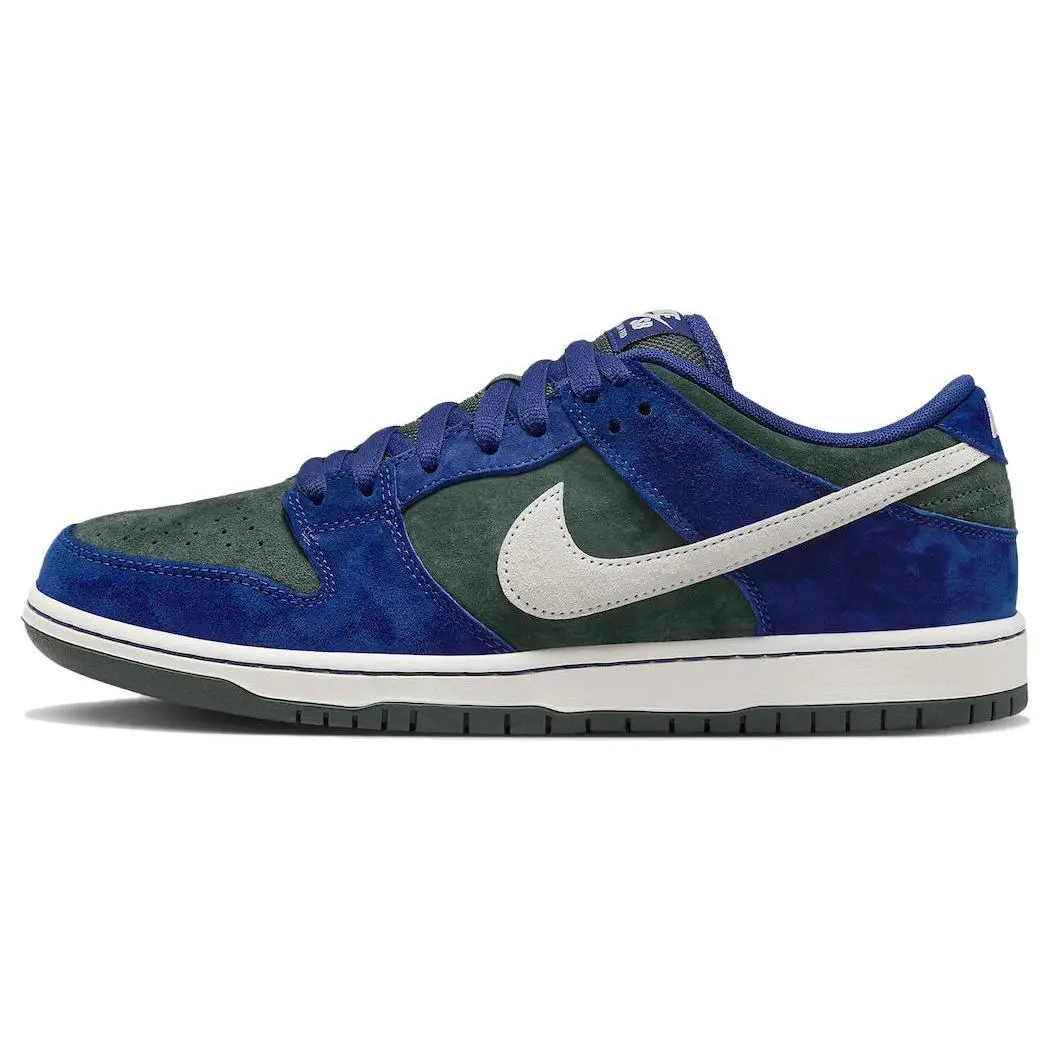 Nike Men's Dunk Low Pro SB 'Deep Royal Vintage Green' HF3704-400