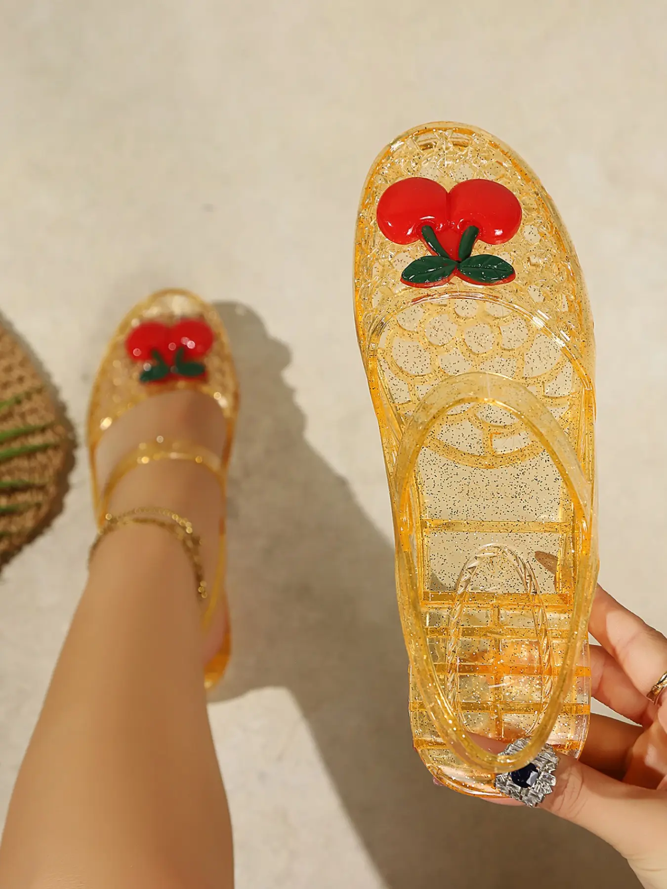 Women's Glitter Transparent Jelly Flat Sandals, Cute Cherry Decoration, Breathable Hollow Out, Back Strap Secure, Soft Anti-Slip Sole, Summer Fashion