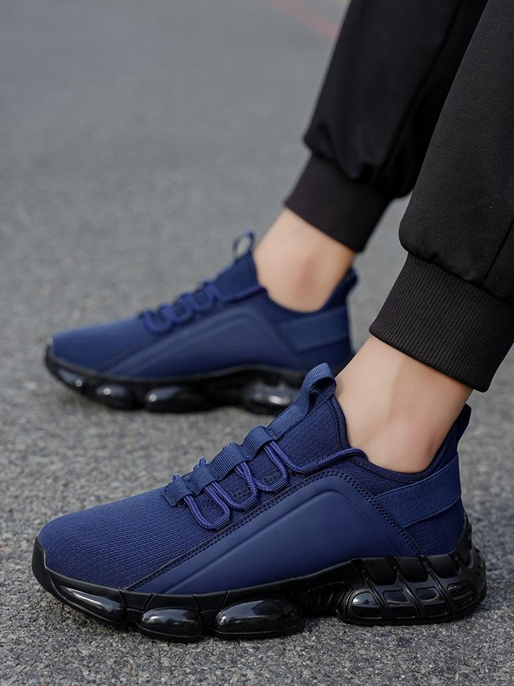 2025 Autumn Winter Men's New Breathable Sports & Leisure Shoes Lightweight Running Sneakers Thick Soled Skateboarding Black Driving Trainers woman men wide fit Breathable Men's Running Shoes