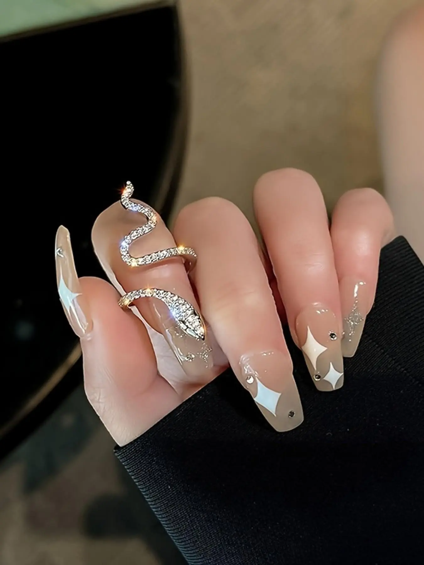 Silver Color Snake Open Ring for Women, Sparkling Zircon Inlaid Serpentine Ring, Gothic Adjustable Finger Jewelry, Luxury Gift for Daily & Party Wear