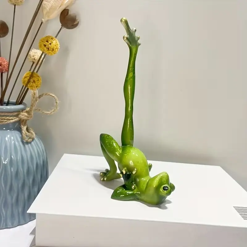 Cute Yoga Stretch Frog Resin Statue, Meditation Zen Frog Figurine, Small Animal Collectible Mascot Ornament, Tabletop Shelf Decor for Office Home Desk, Desk Ornaments
