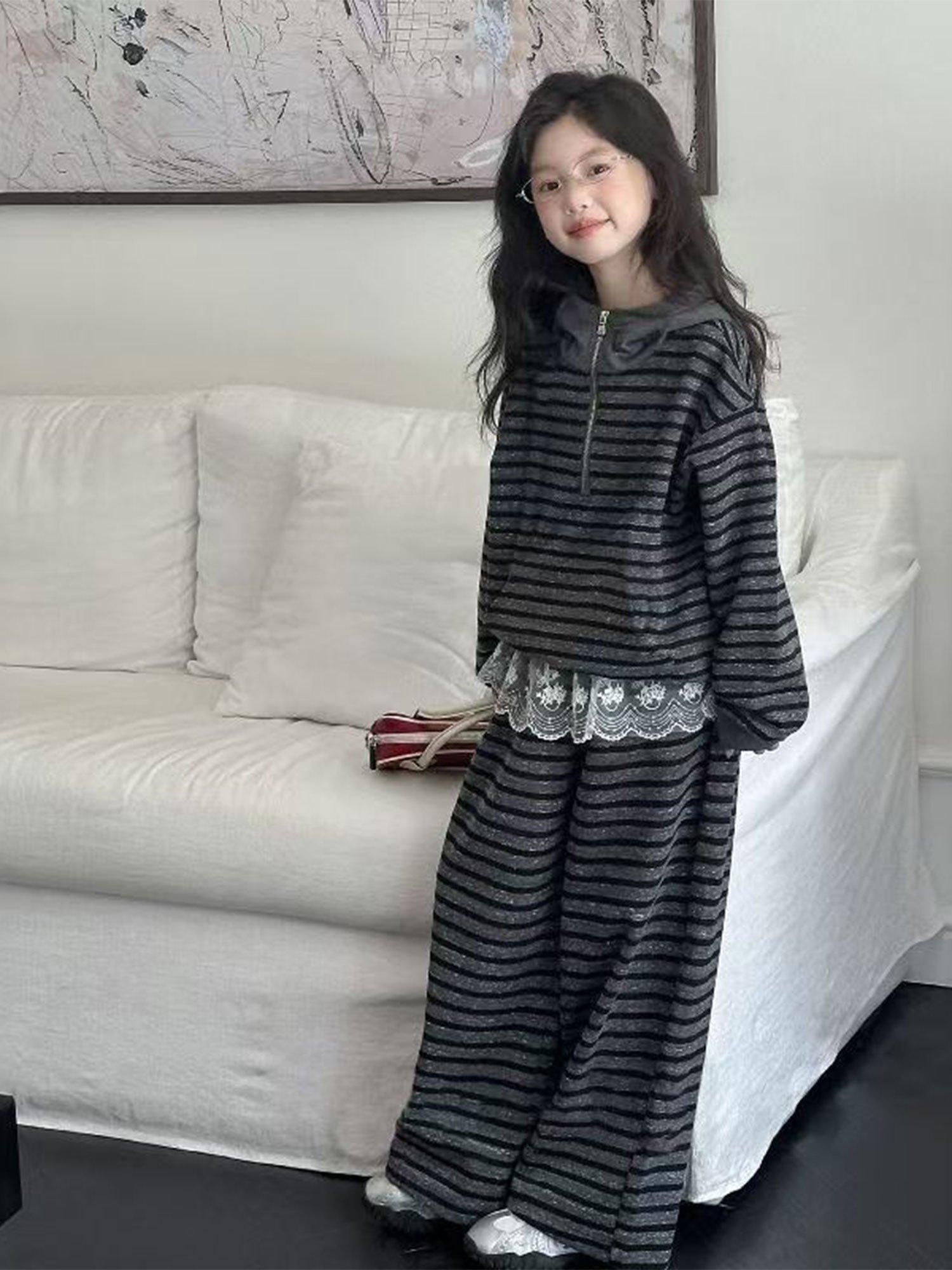 2025 Spring & Autumn New Girls' Striped 2pcs Set (Girls Clothes 10 to 12) - Hooded Half-Zip Sweatshirt with Lace Panels & Casual Wide-Leg Pants, for Outdoor