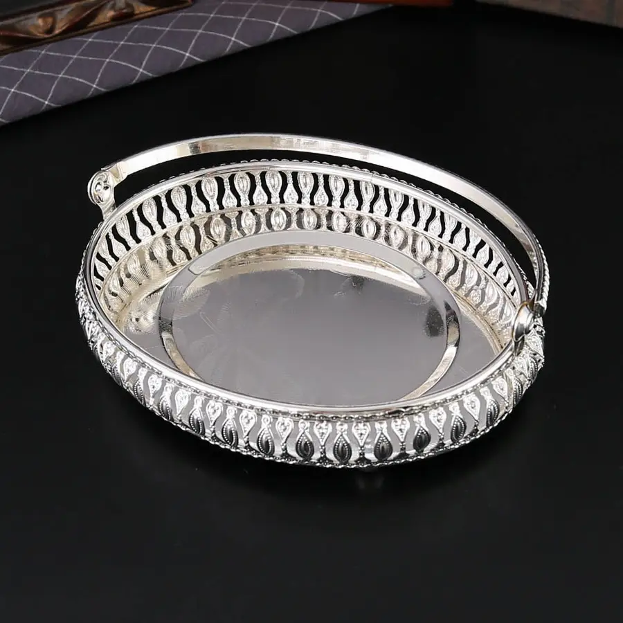 Maple Leaf Handheld Fruit Tray, Autumn Natural Style, Maple Leaf Texture, Metal Frame, Ideal for Home Living Room, Fruits/snacks