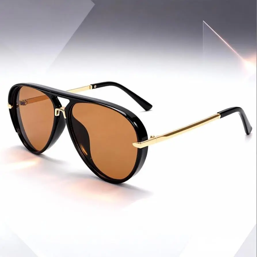 2026 New Female Sporty Chic Full Rim Pilot Goggles, Brand Designer Style, UV400 UV Protection, Gold Trim Black Frame Sports & Outdoor Protective Sunglasses