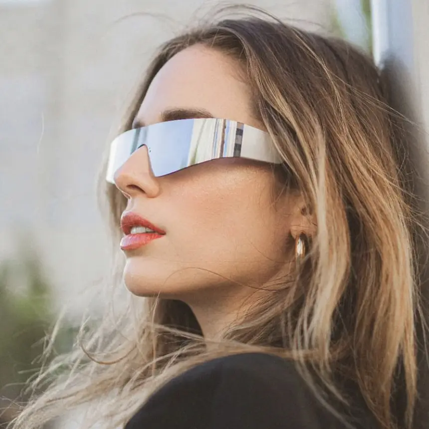 New Punk Style One-Piece Sunglasses, Futuristic Personalized Eyewear for Outdoor Cycling