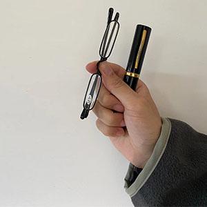 2 Pairs Mini Reading Glasses Compact Spring Hinged Slim Pocket Readers with Pen Clip for Easy Carry +1.5, 2 Pack(black/Grey)