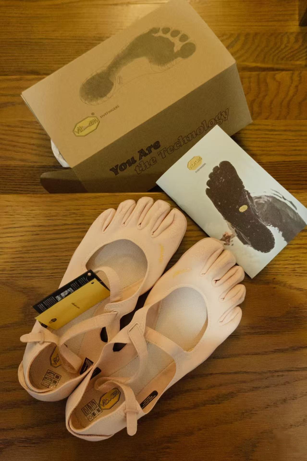 2026 Five-Toe Voga Shoes Plates Women's Sports Fitness Dance Toe-Separating Shoes Suitable for Running Fitnes Voga Plates Sports Outdoor blt flats Balance Breathable Technology