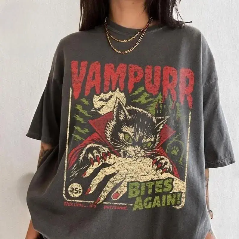 Vampire Cat Halloween T-Shirt, Retro Vampurr Spooky Gothic Graphic Tee, Unisex Soft Fit, Cute Funny Gift for Cat Lovers Men Women