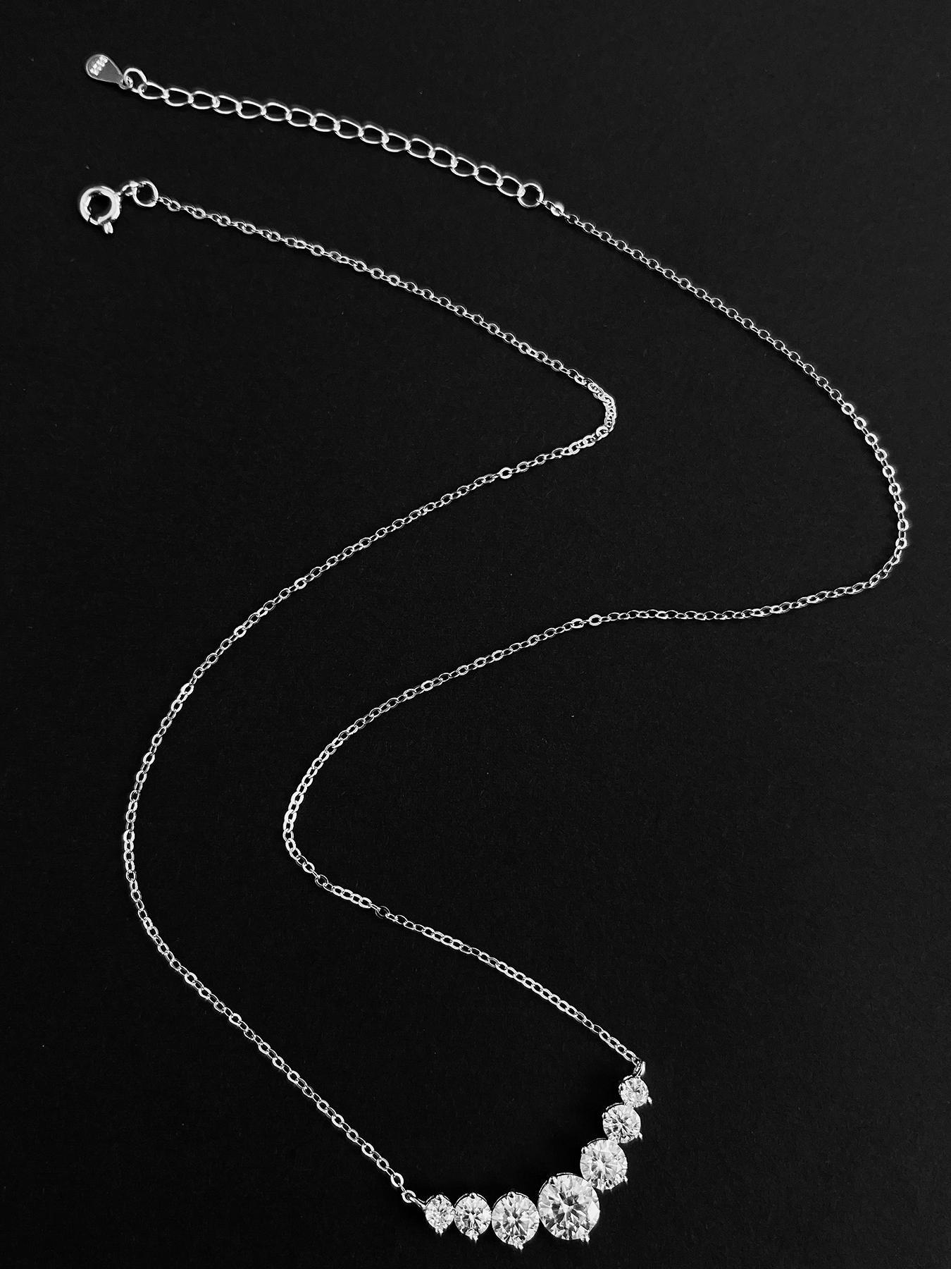 S925 Sterling Silver Synthetic Moissanite Necklace, Elegant Pendant Necklace for Women, Fashion Jewelry Accessories for Wedding, Engagement, Valentine's Day, Star Shine Necklace