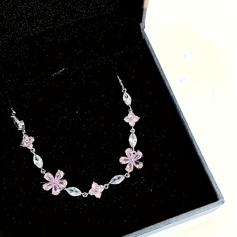 Adjustable Pink Cherry Blossom Bracelet - Elegant Bohemian style petal design, inlaid with sparkling synthetic zircon, delicate chain link jewelry, suitable for daily wear and gift giving, women's jewelry, exquisite craftsmanship
