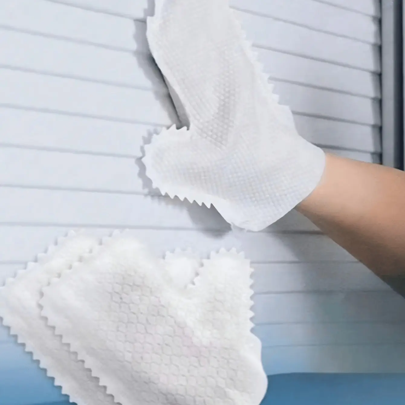 30 Pcs Ultra-Fine Fiber Dusting Gloves, Multi-Functional Dry Wet Use, Window Cleaning Tool, Home Essentials for Kitchen, Living Room, Bedroom, Car, Household Cleaning Gloves