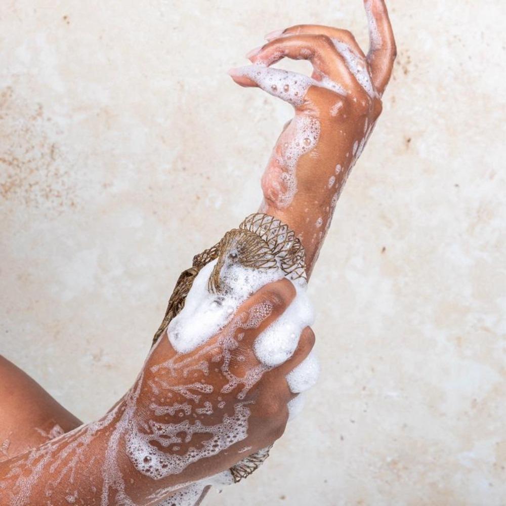 Authentic African Exfoliating Net Sponge - Ethically Sourced from Nigeria - Porous, Hygienic & Quick-Drying Exfoliating Bath Net Authentic African Exfoliating Net Sponge - Ethically Sourced from Nigeria - Porous, Hygienic & Quick-Drying Exfoliating Bath Net