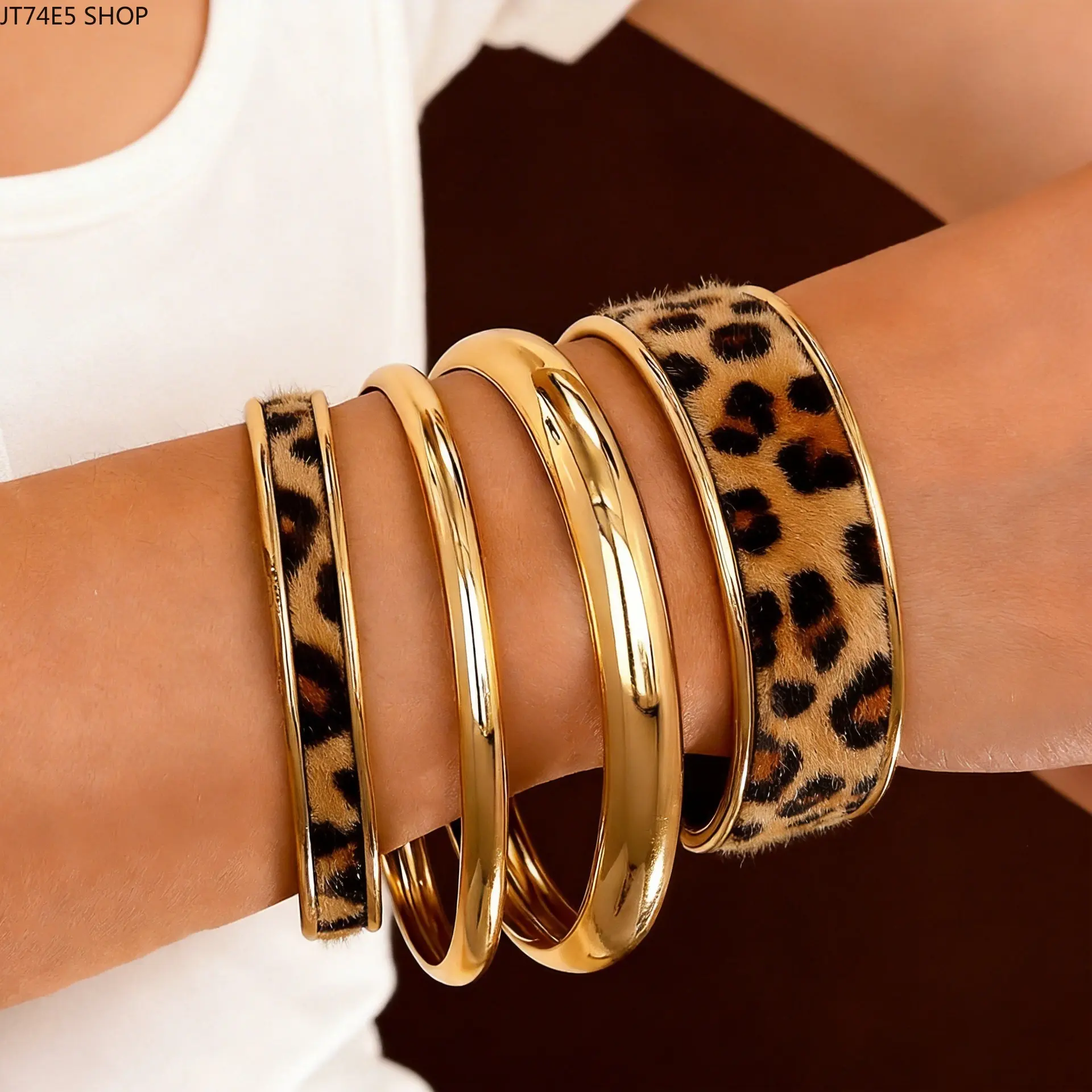Smooth Glossy Thin Round Resin Bracelet Set for Women, Trendy Gold Stackable Niche Personalized Bangles