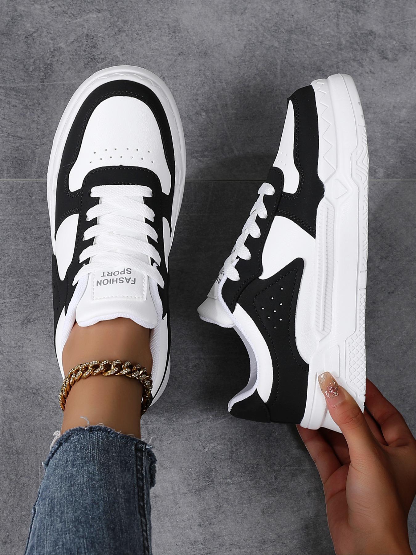 Women's Fashionable Patchwork Lace Up Skate Shoes, Casual Comfortable Breathable Sports Shoes, Female All-match Round Toe Shoes for Daily Wear, Closed