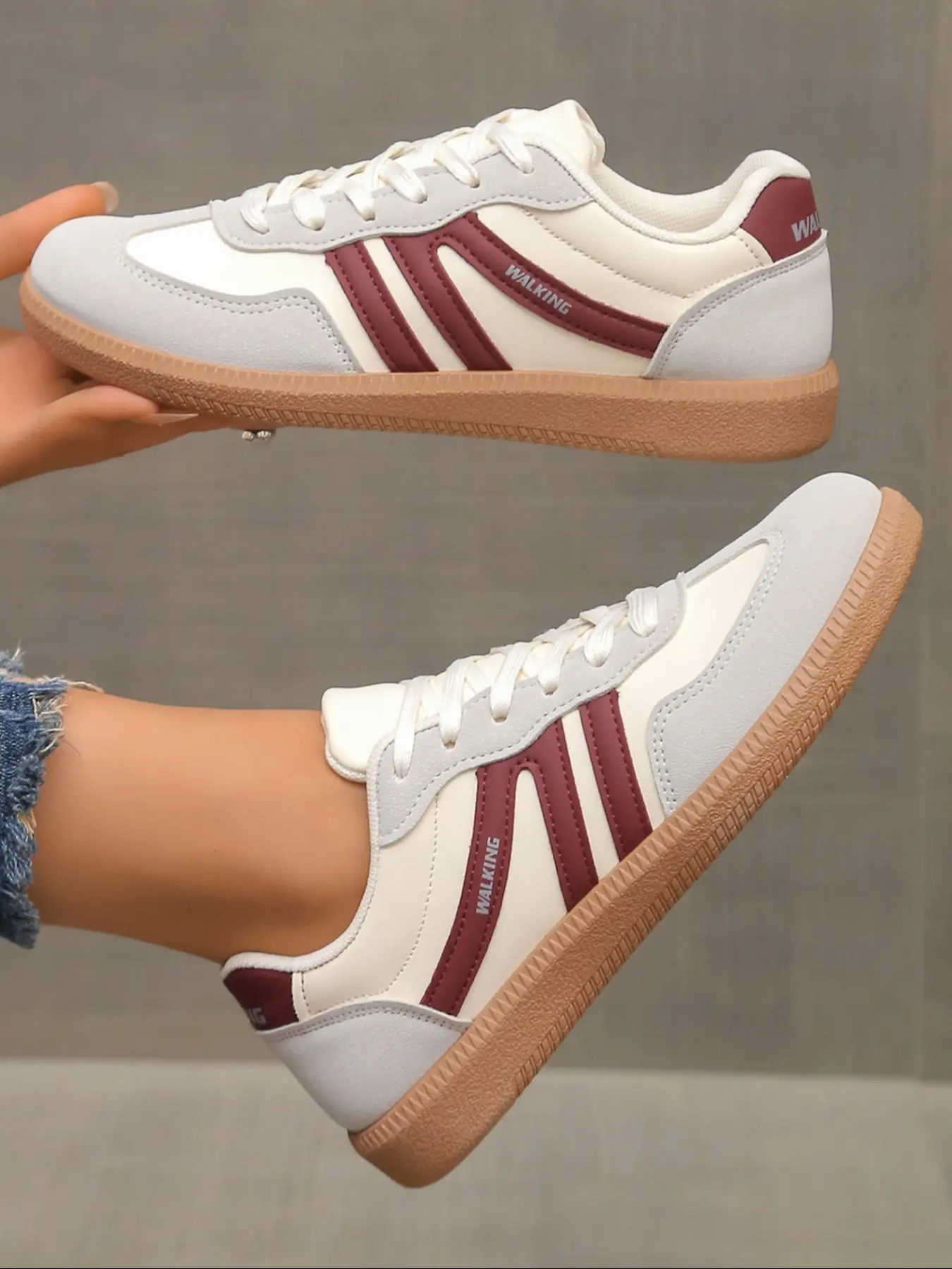 Lucky Step Women's Thick Sole Fashion Casual Sports Shoes, Retro Fashionable Running Shoes, Plain PU Leather, Round Toe, Low Top, All Seasons