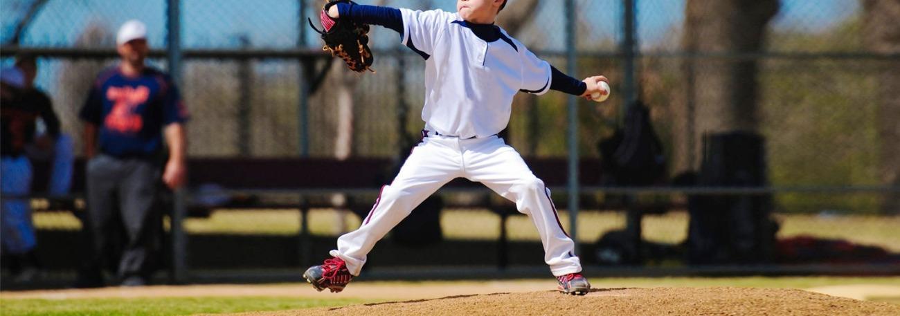 P-CPA010   Youth Compression Shirt Boys Long Sleeve Athletic Undershirt Kids Quick Dry Base Layer Tops for Football Baseball