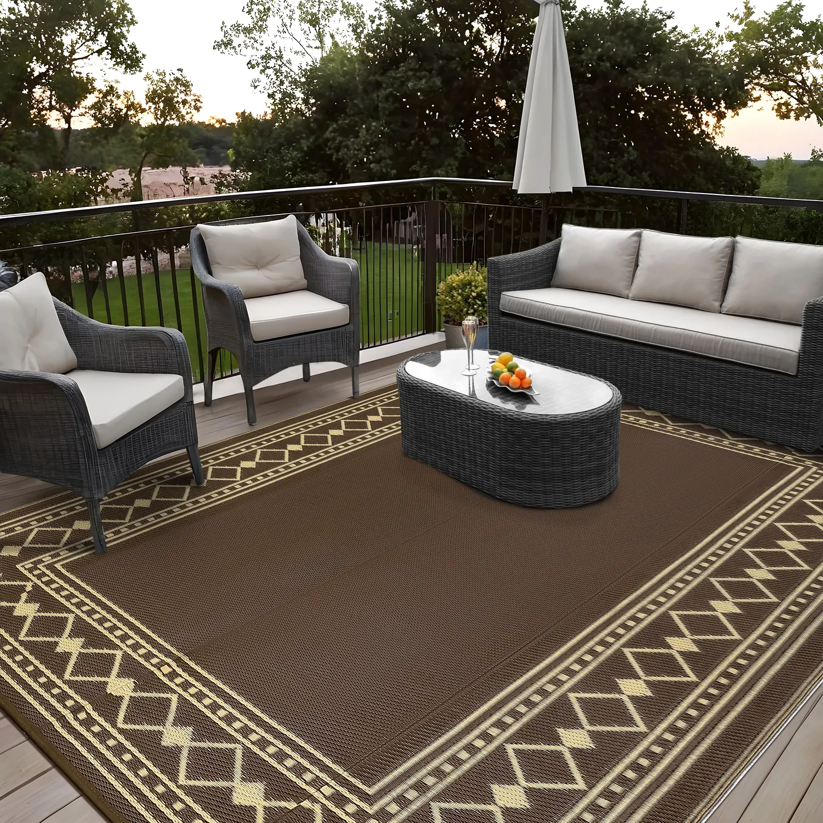 Reversible Outdoor Rug Waterproof Plastic Straw – Modern Diamond Geometric Area Carpet – Lightweight, UV & Fade Resistant – Easy to Clean & Fold – Patio, Deck, Balcony, Garden, Camping, Picnic, RV