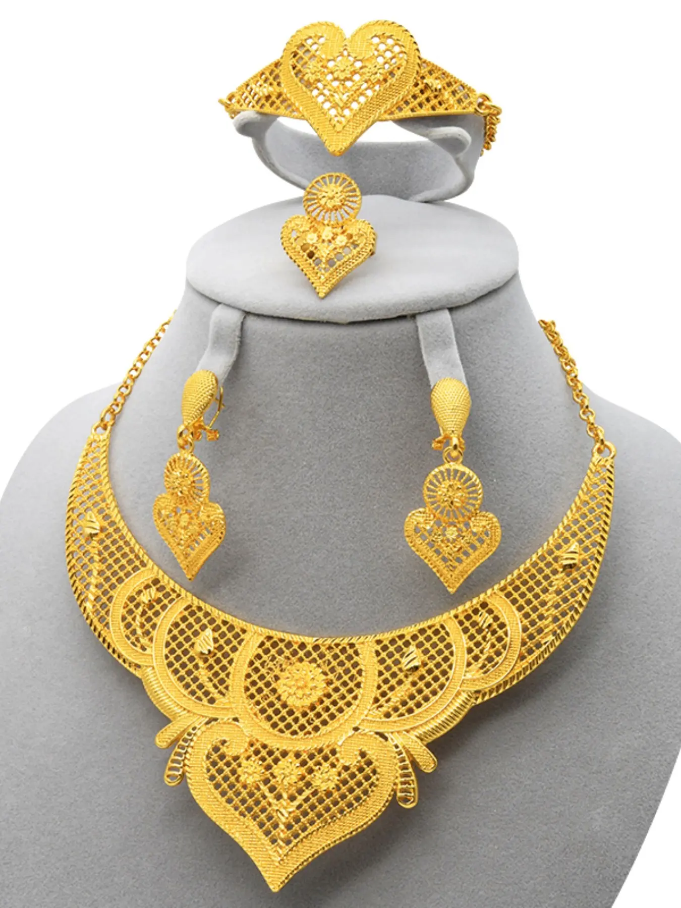 4-Piece Fashionable Jewelry Set for women, Elegant Floral Design, Necklace Bracelet Ring Earrings, Perfect for Daily Wear, Party, Gift, Wedding