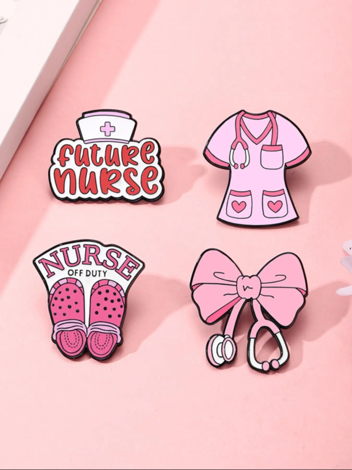 4 Pcs Alloy Nurse Theme Enamel Pins Set, Cute Cartoon Style Medical Memorial Pins, Nurse Uniform Back Pack Decorative Badges, Enamel Lapel Pins