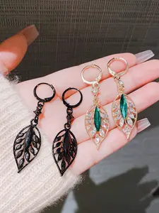 Long Rhinestone Leaf Earrings for Women, Elegant Zircon Studs, Tiktok Style Ear Jewelry, Fashionable Accessories for Daily Wear