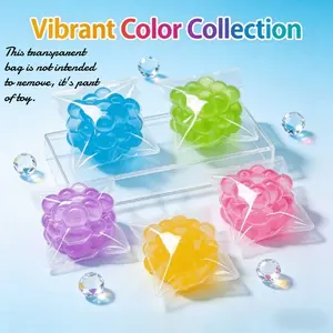 HefengCL Taba Squishy Toy, Grape Cube Toy, Soft Quishy Texture Stimulating Toy, Perfect Gift Children with Autism, Novelty Rotating Cube - Ideal Finger Exercises, Suitable as a Desktop Ornament, Classroom Reward