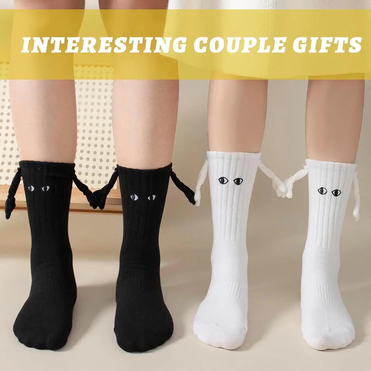 Instagrammable Couple Socks Magnetic Hand Hold Mid Calf Funny Matching Set for Dating Couples BFFs Photo Prop