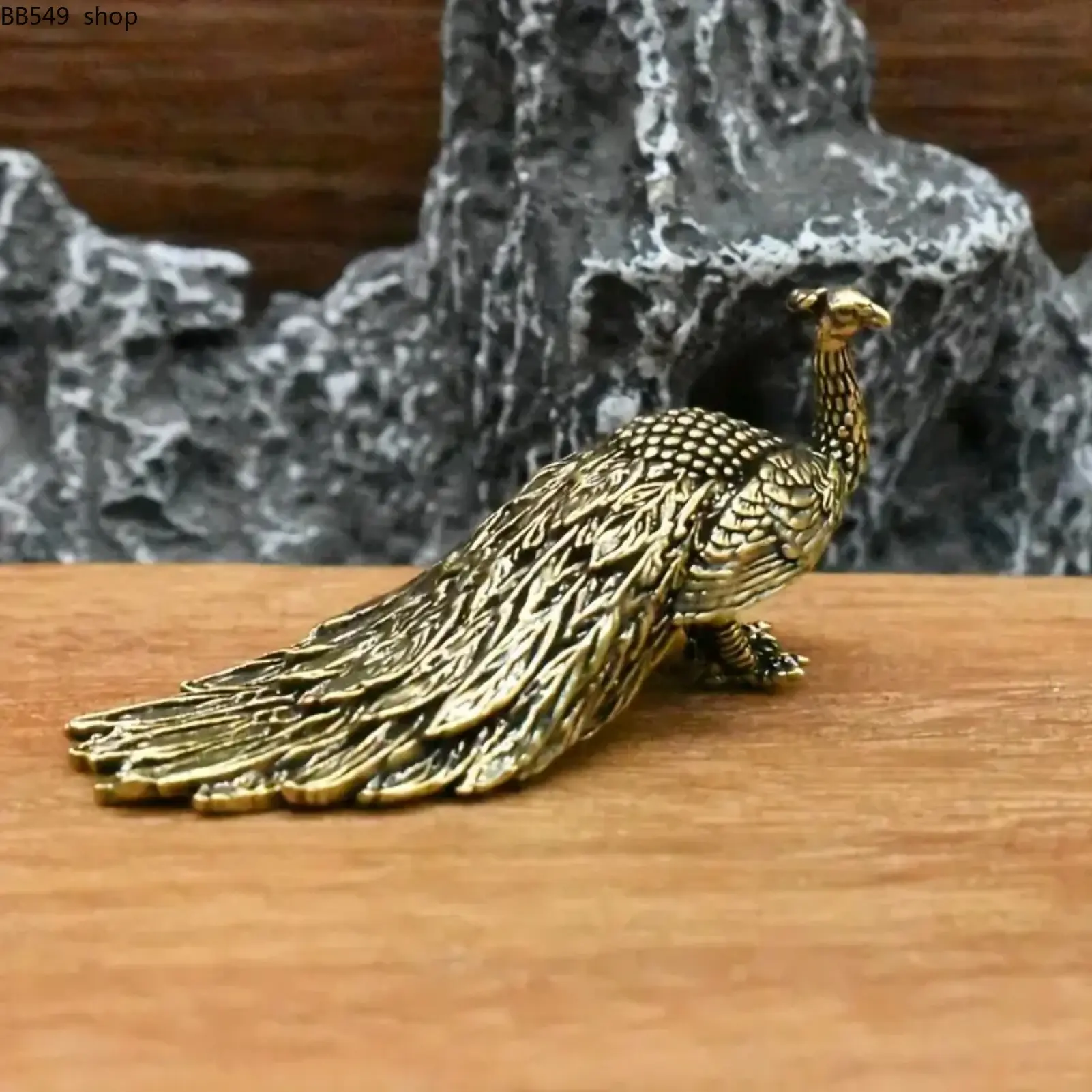 Vintage Brass Peacock Statue, Antique Style Metal Figurine Decor, Elegant Desktop Ornament for Home Office, Entryway Table & Tea Table Display, Collectible Animal Sculpture Gift for Home Decoration