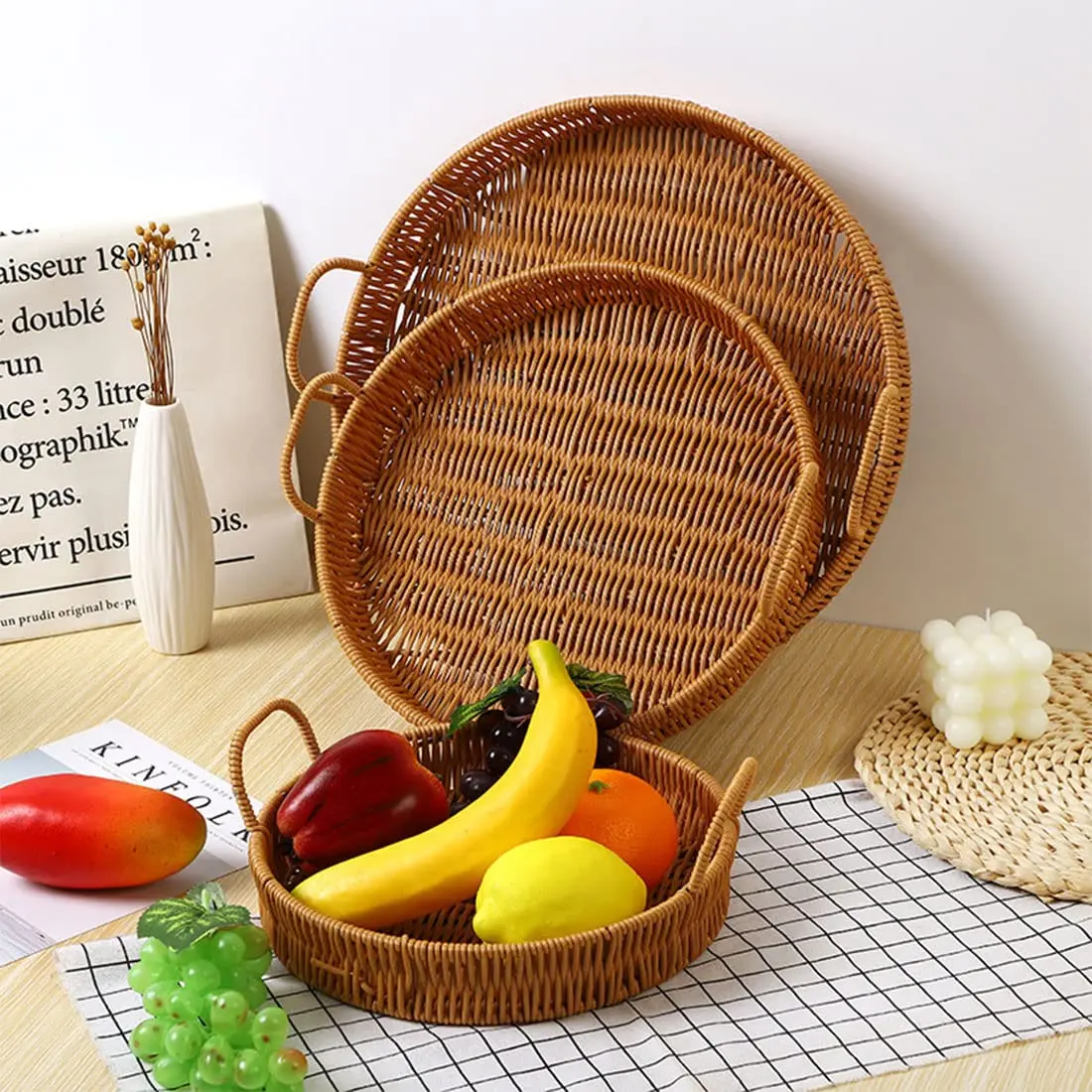 3-Piece Woven Tray Set with Handles Decorative Coffee Table Tray / Fruit Storage Basket Faux Rattan Woven Tray Organizes Table-Top Pastries, Dried Fruits, and Snacks Ideal for Breakfast, Bread, and Afternoon Tea Serving Basket