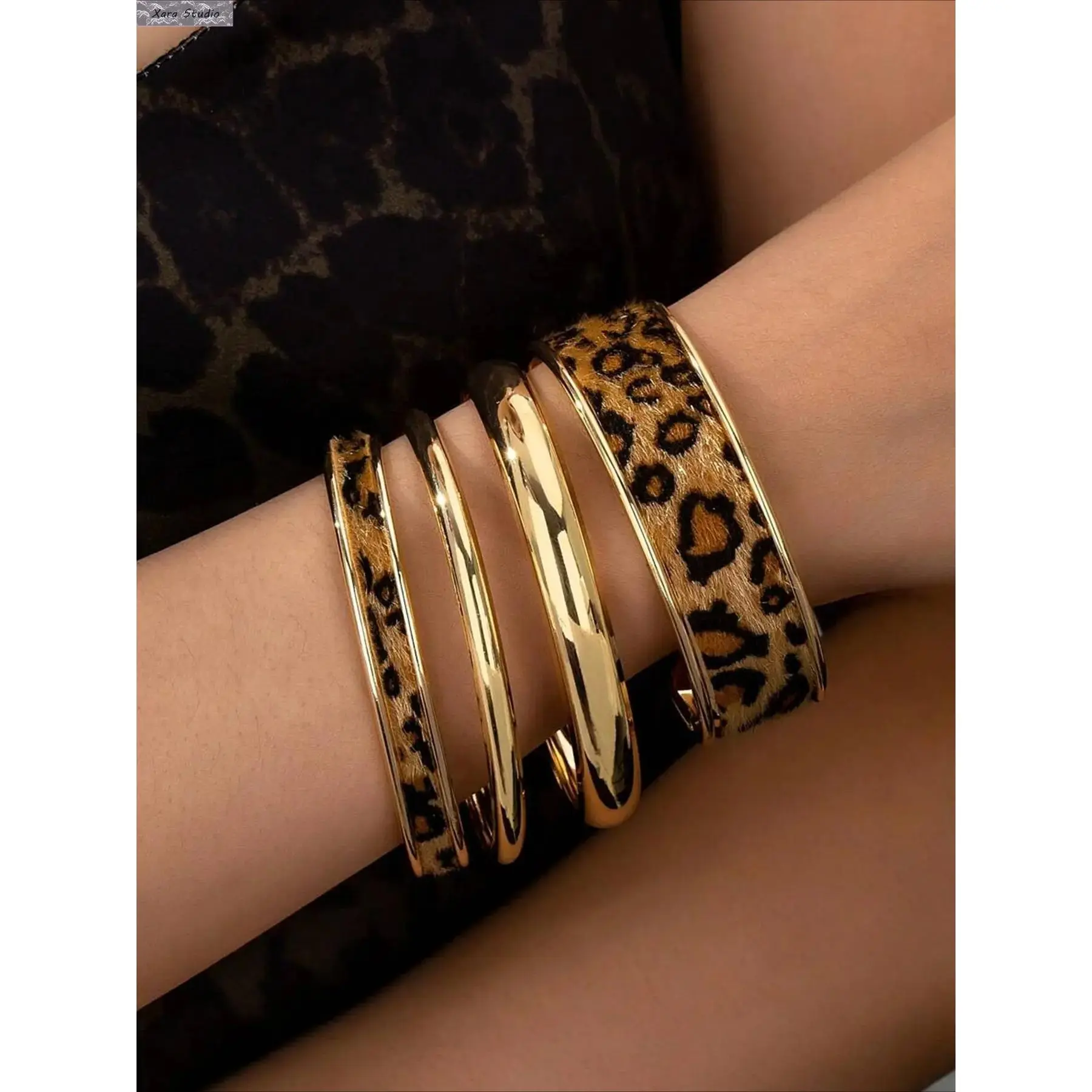 4-Piece Leopard Print Bracelets Set, Street Style Shiny Alloy Bangles for Women, Stackable Trendy Jewelry for Daily Wear, Bangle Bracelets, Funky Fashion Accessory Sets, Layered Bracelet Set