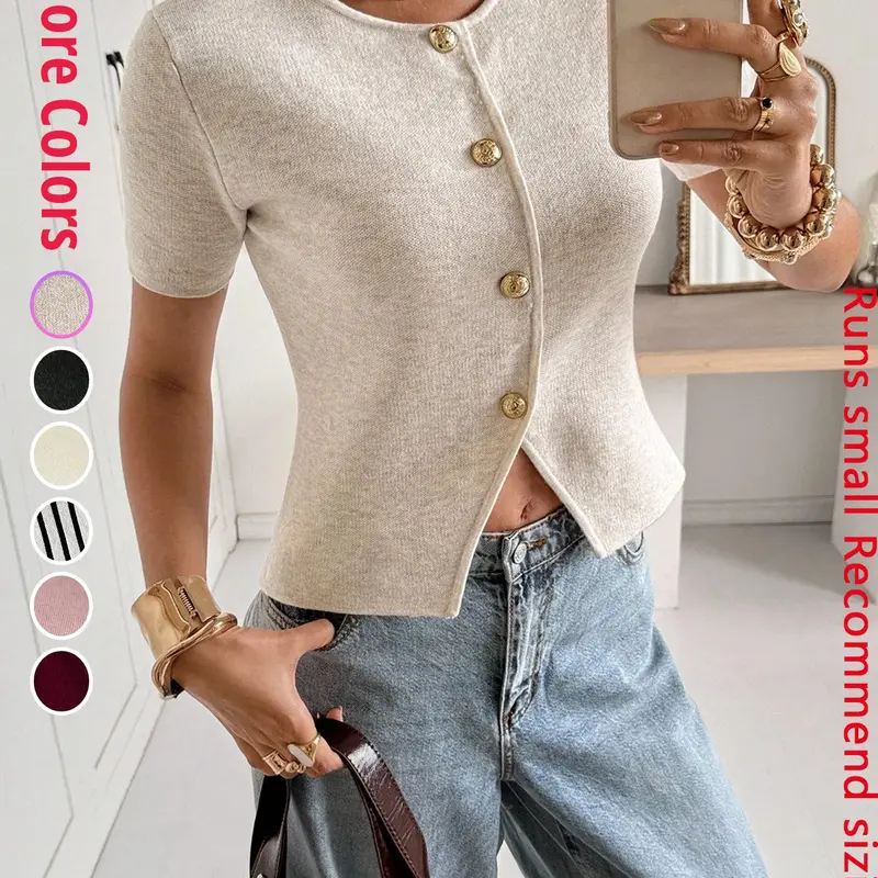 Women's Knit Short Top with Buttons, Fitted Design, Casual Style, Half Sleeve, Perfect for Spring and Summer, Knitwear