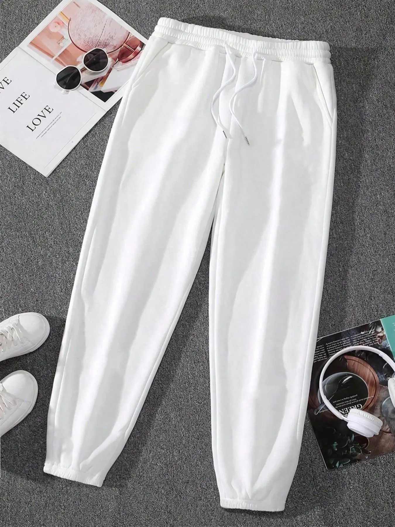 Women's Solid Drawstring Waist Warm Sweatpants, Casual Pocket Jogger Pants for Daily Wear, Ladies Bottoms for All Seasons, Wide Leg Sweatpants, All Purpose Pants