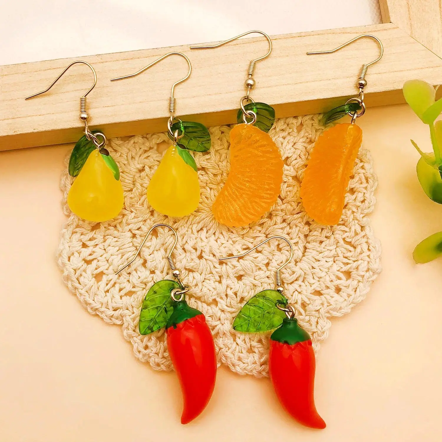 1Pair Imitation Fruit Earrings, Creative Studs, Fashion Cute Orange Costume Jewelry for Girls' Wear, Summer All-Match Gift Accessory