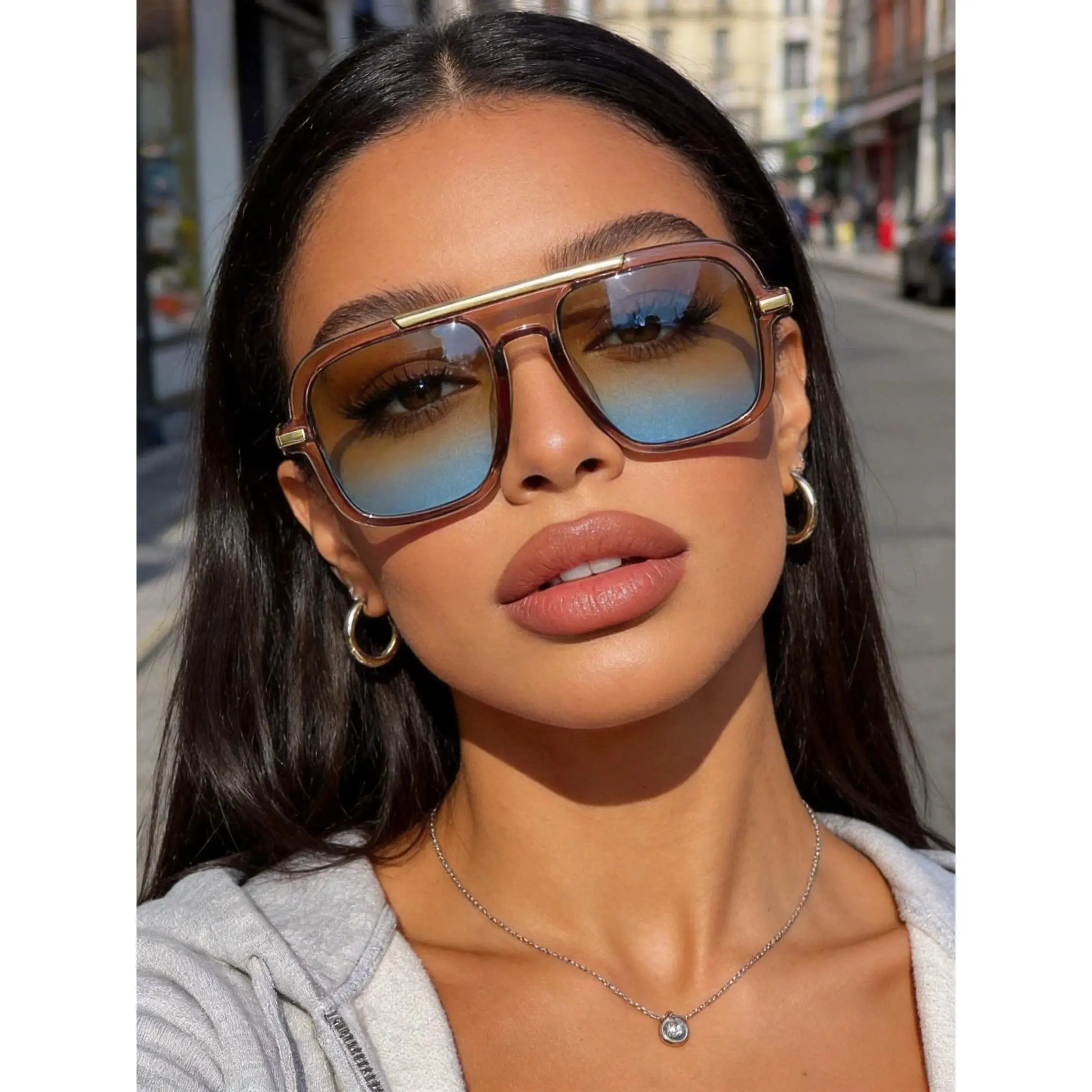 Sassy Oversized Retro Aviator Sunglasses - Y2K Gradient Square Shades & Baddie Aesthetic Eyewear