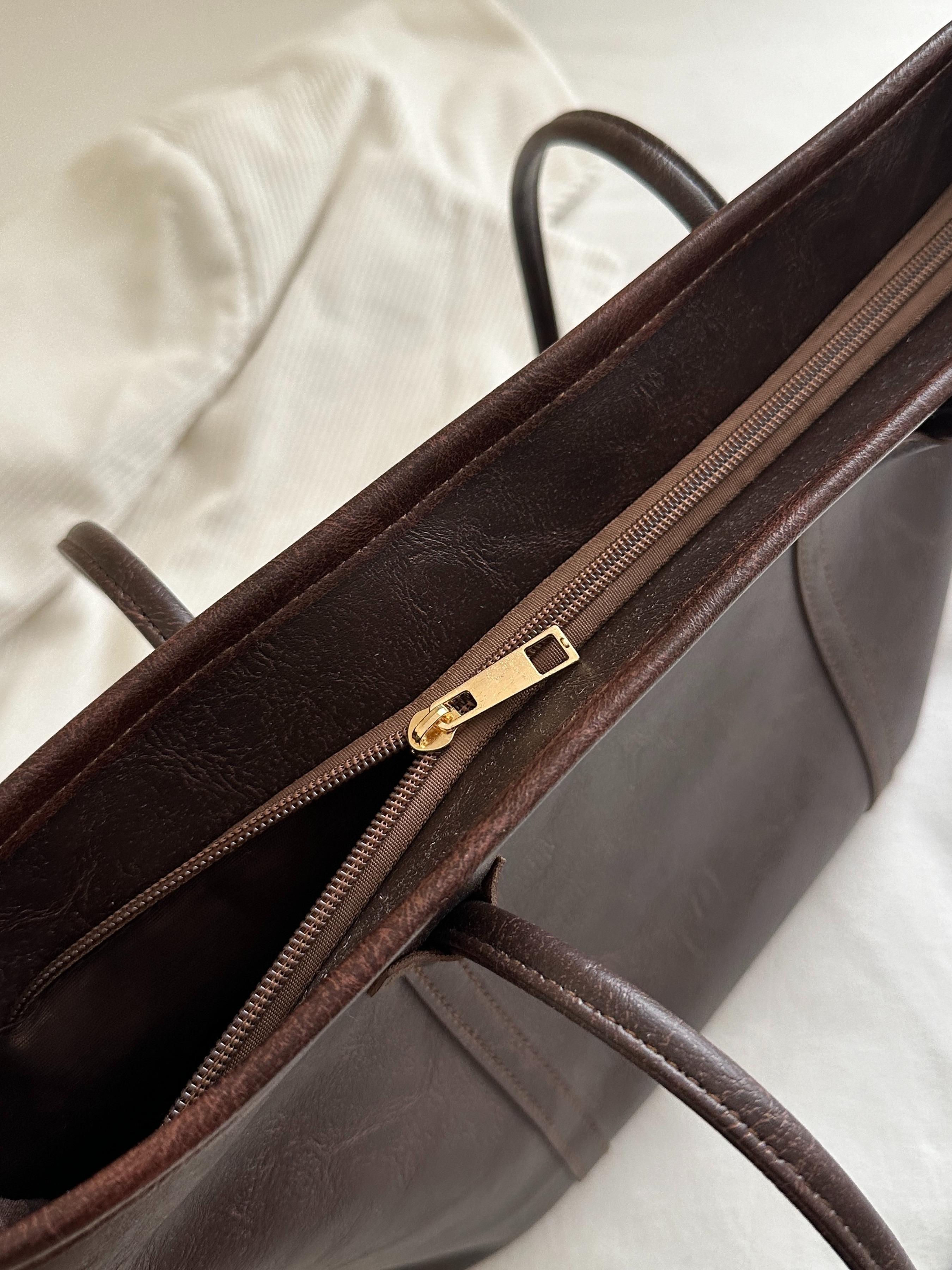 Fashionable Retro Shoulder Bag, Large Capacity Commuter Travel Tote, Pu Tote Satchel, Simple Versatile Design, High-Quality Material