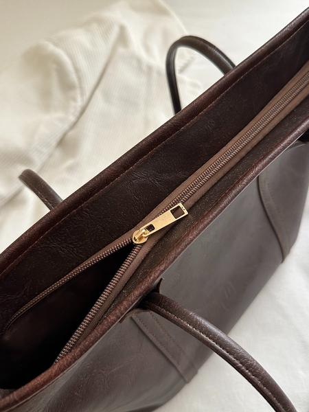 Fashionable Retro Shoulder Bag, Large Capacity Commuter Travel Tote, Pu Tote Satchel, Simple Versatile Design, High-Quality Material