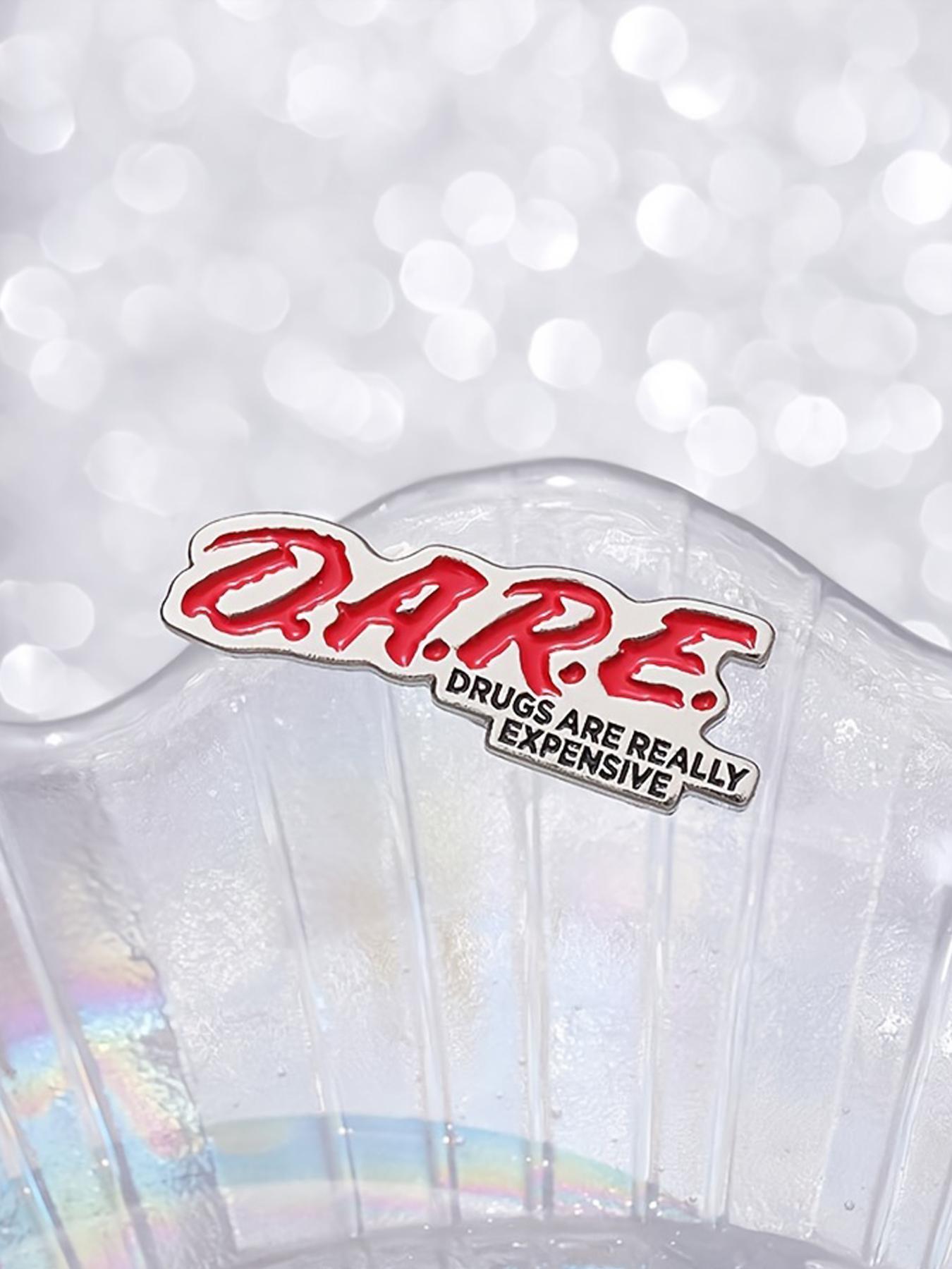 Dare Enamel Pin, Geometric Lettering Metal Brooch, Fashion Accessory for Clothing and Bags, Simple Punk Style Badge