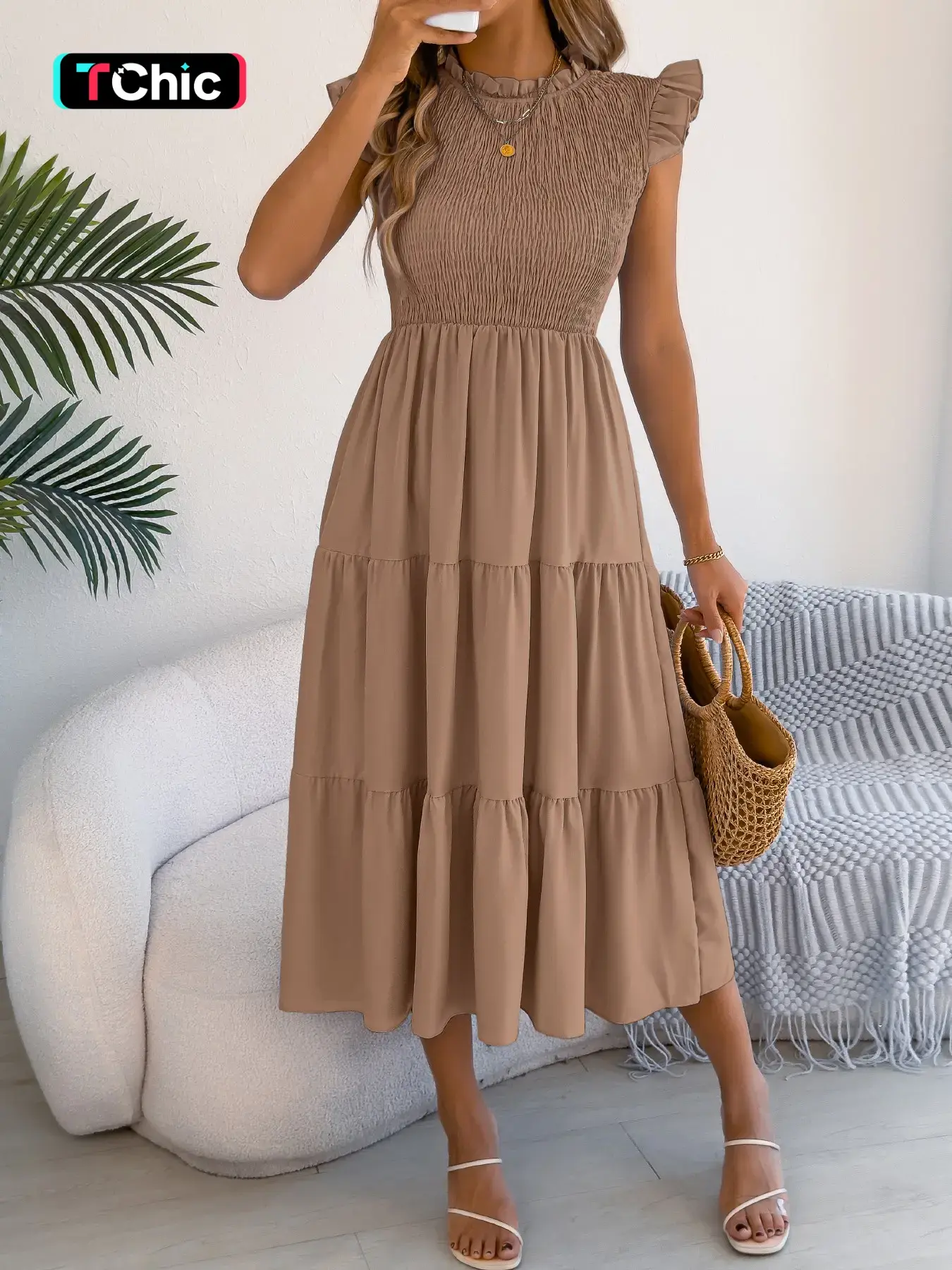 Women's Casual Elegance Round Neck Long Dress, Womenswear, Pure Color Flounce Sleeve Design, Slim-Fitting Hem Patchwork Style, Perfect for Spring & Summer Wear