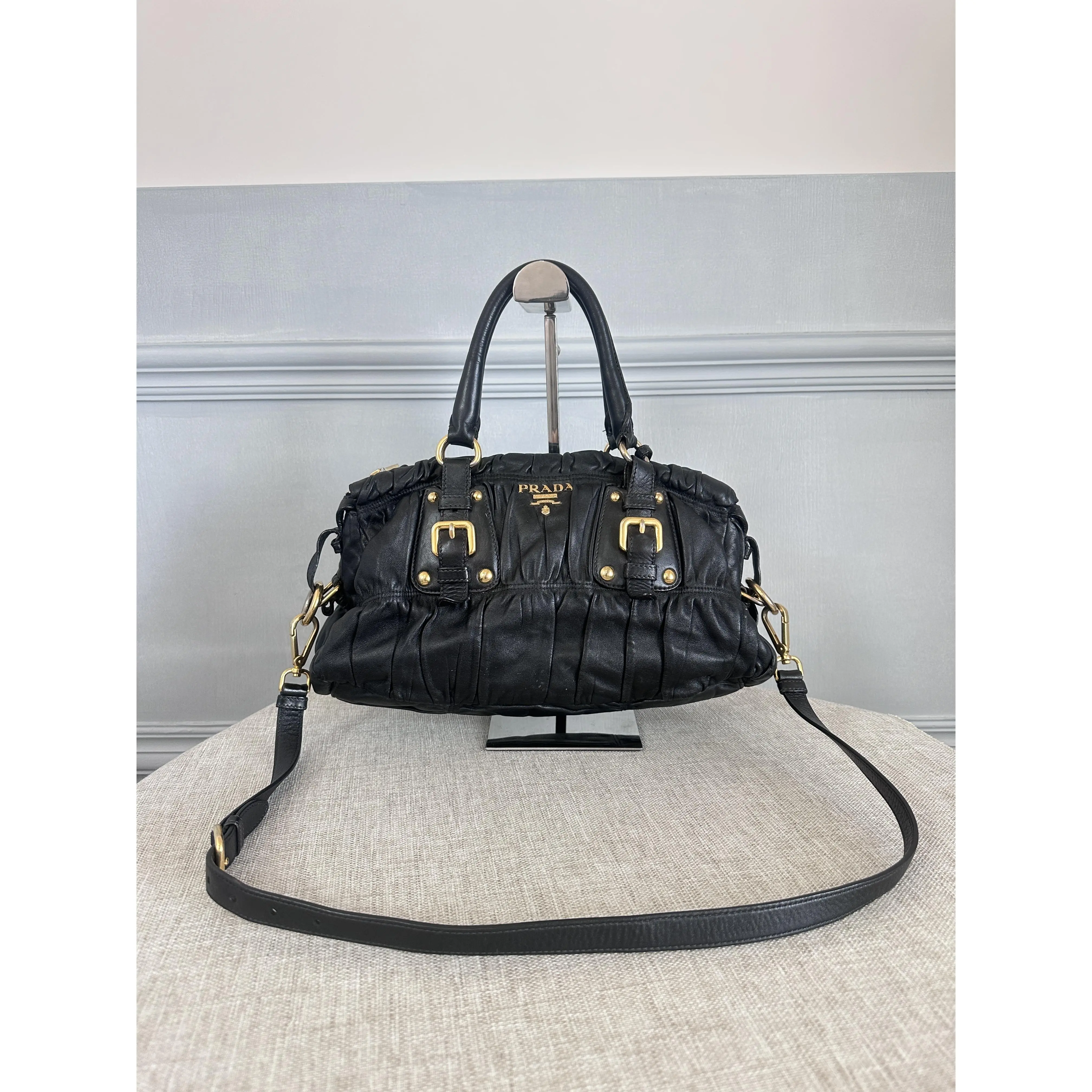 Pre-owned PRADA Black Gathered Lambskin Two Way Boston Handbag