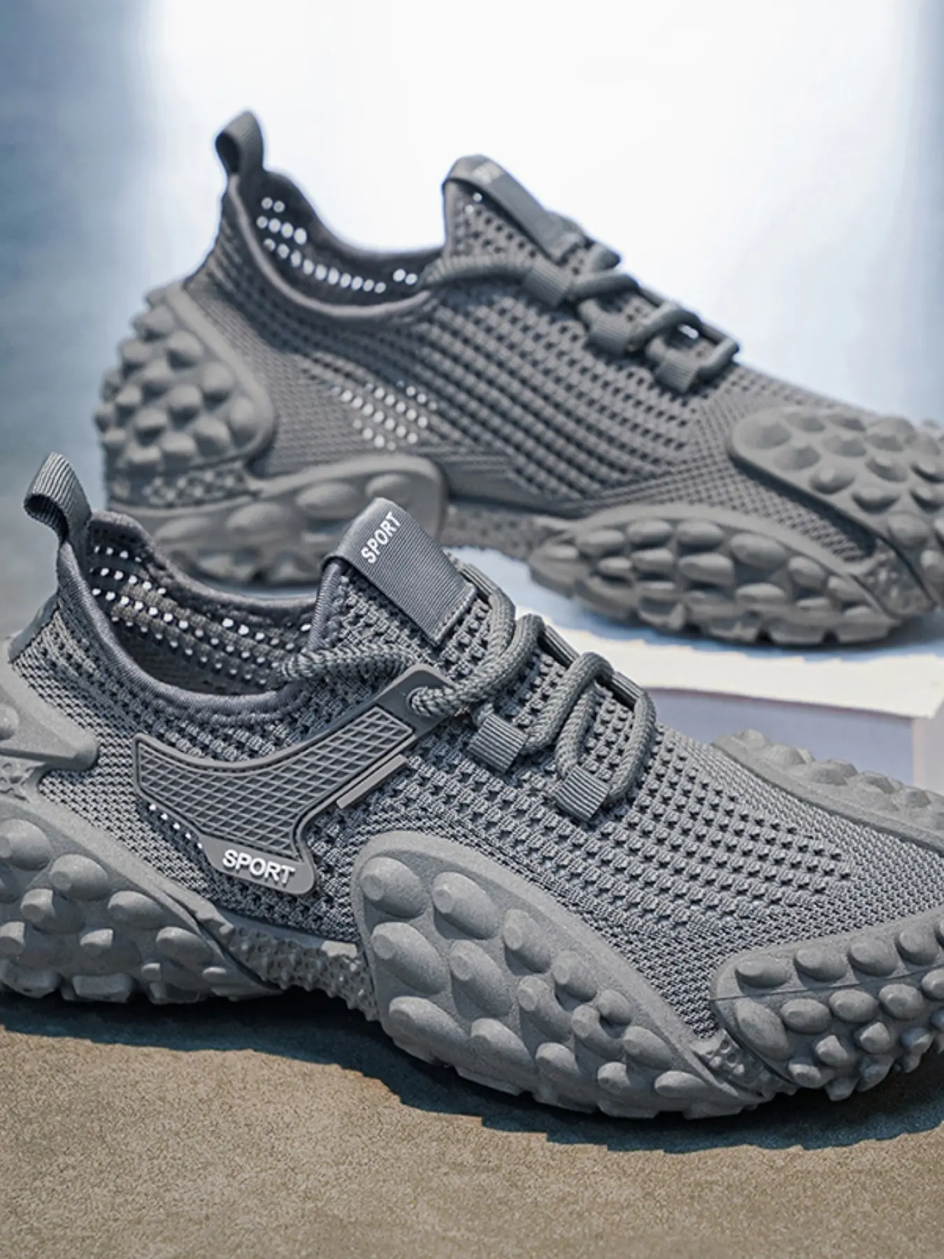 Breathable Mesh Octopus Dad Shoes, Full Coverage Thick Sole Anti-Slip Outdoor Casual Sports Shoes, Comfortable and Durable Design, Athletic Shoes