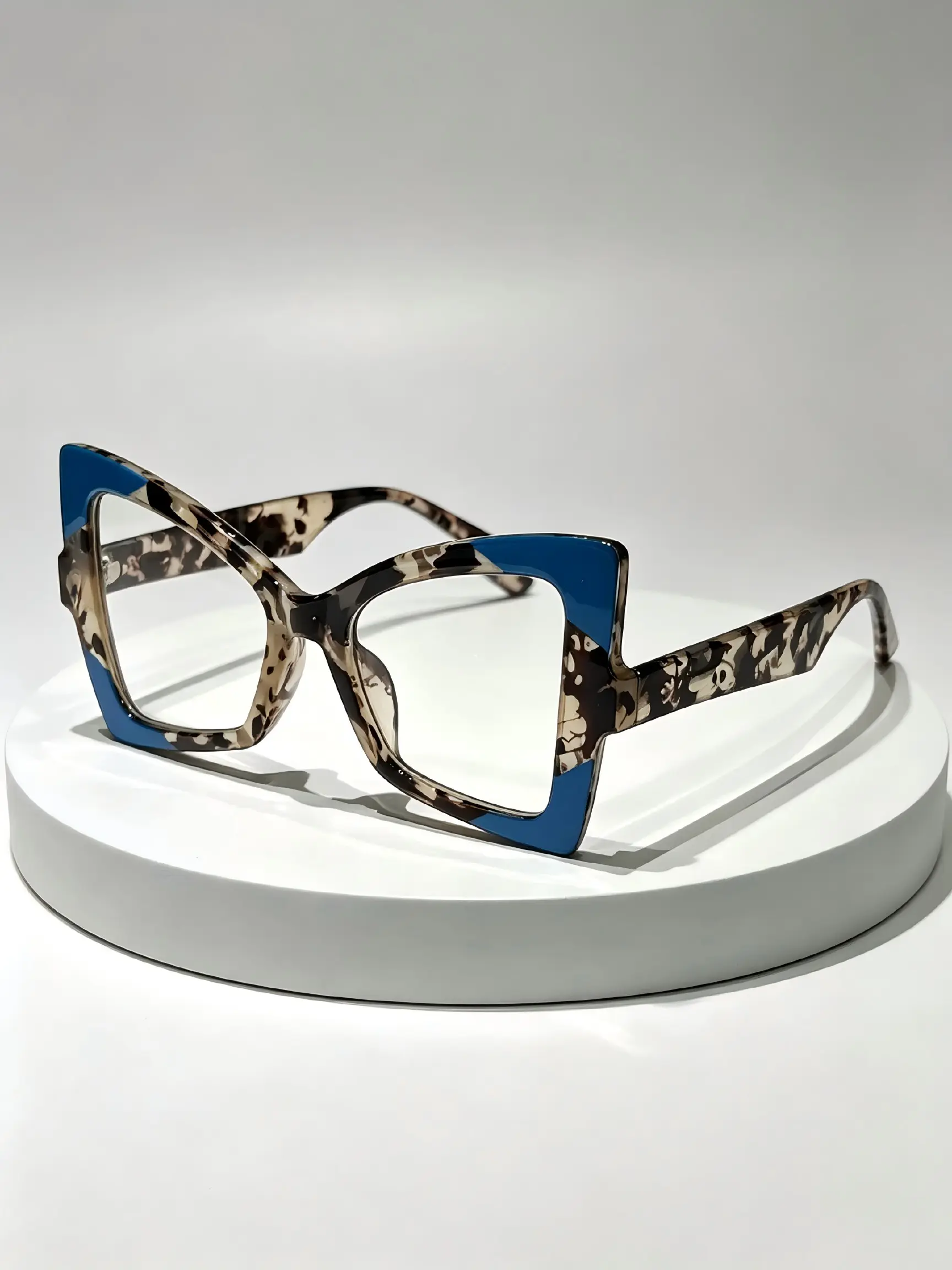 New Style Butterfly Cat Eye Glasses, Colorful Pattern, Fashionable European and American Design, Face-Shaping Eyewear for Women