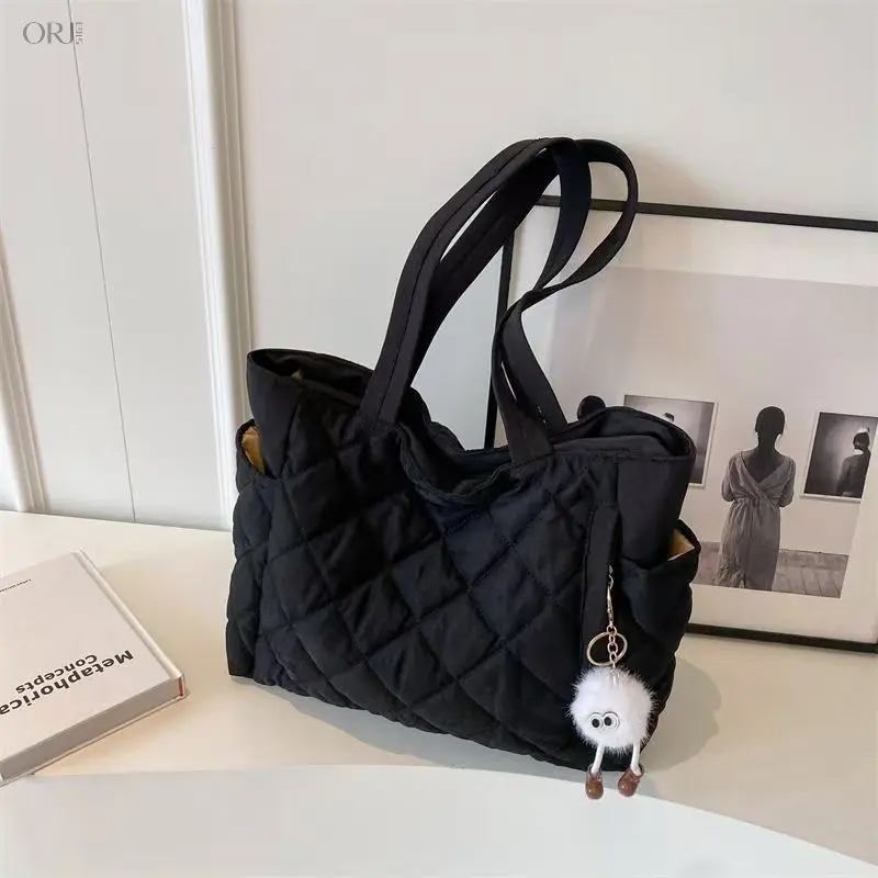 2026 Quilted Cotton Tote Bag For Women, Large Capacity Lightweight Single Shoulder Handbag, Spacious Student School Bag, Portable Daily Carry Purse For College Girls, Ideal Accessory For After-Class Study, Campus Commute, Shopping & Casual Daily Outfit Ma